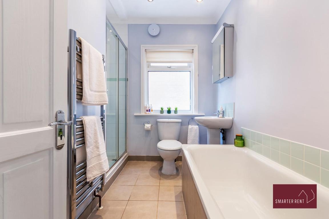Kingston On Thames Pets Welcome Garden 3bed Kingston upon Thames (Greater London)