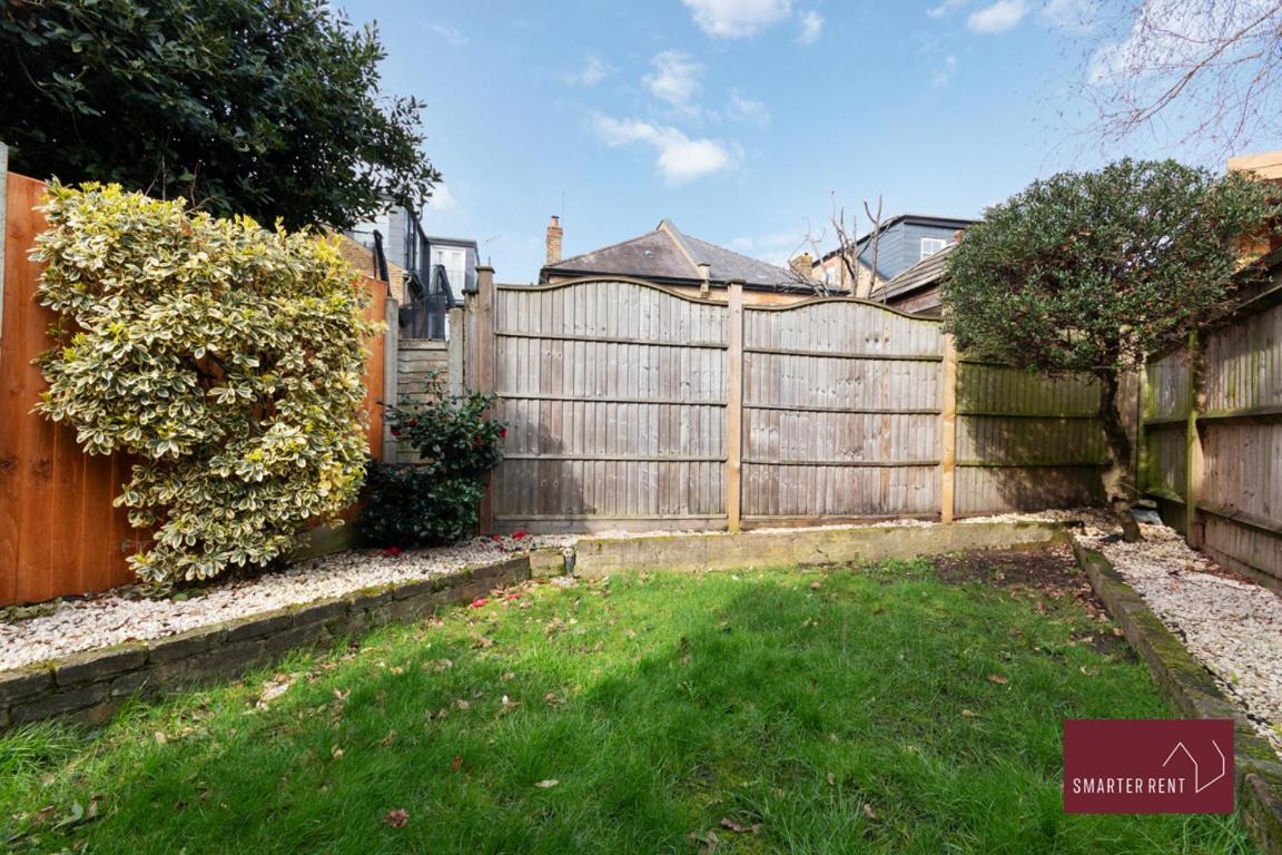 Kingston On Thames Pets Welcome Garden 3bed Kingston upon Thames (Greater London)